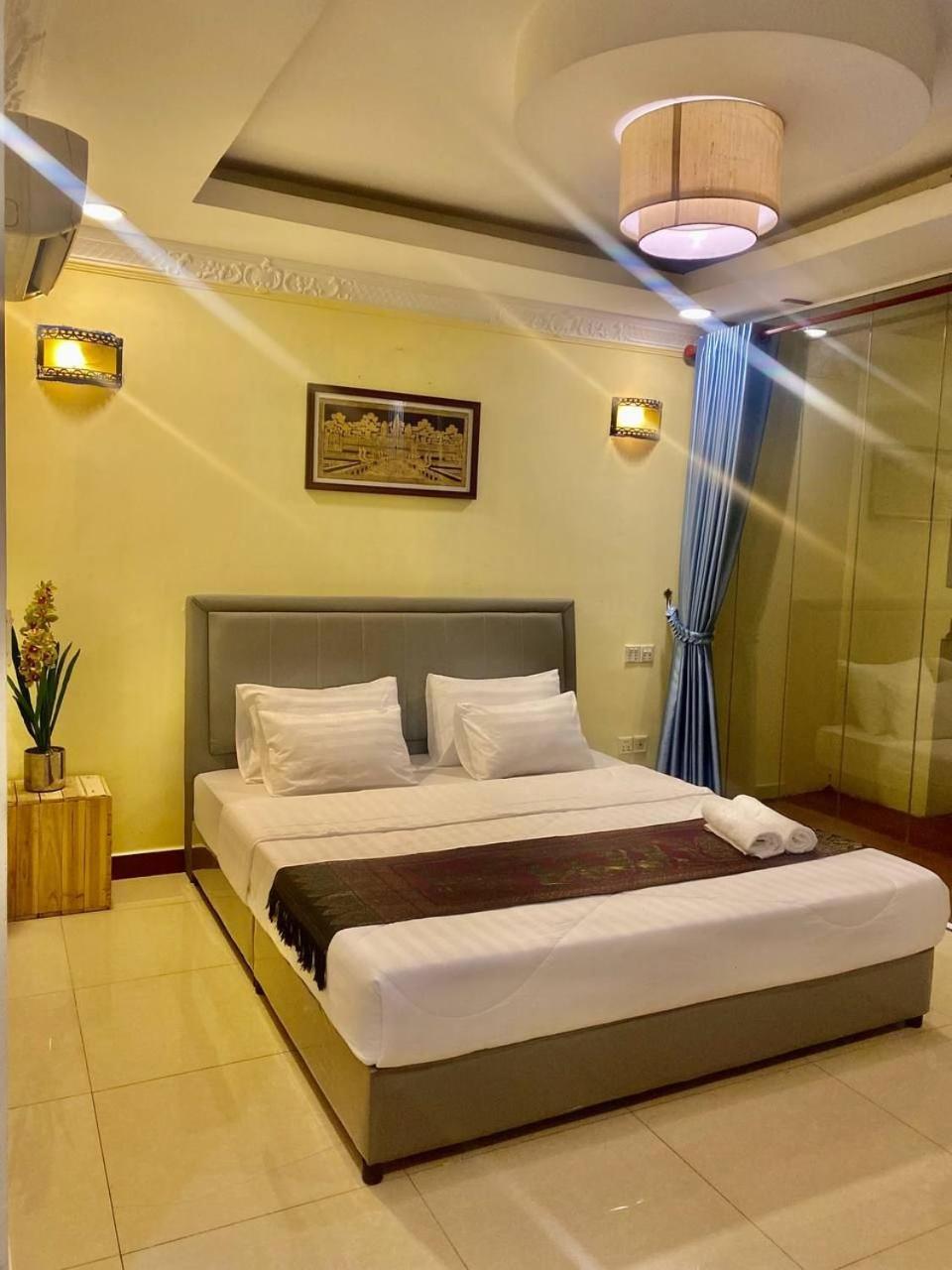 Soma Hotel Phnom Penh Eksteriør bilde